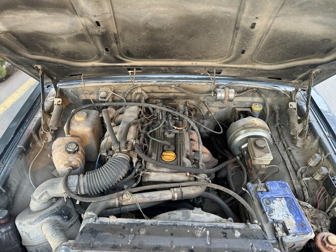 GAZ 3110 2003, 465,000 km - 2.3 l - Salyan