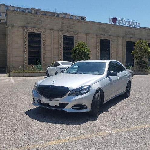 Mercedes E 220 d 2013, 260,000 km - 2.2 л - Bakı