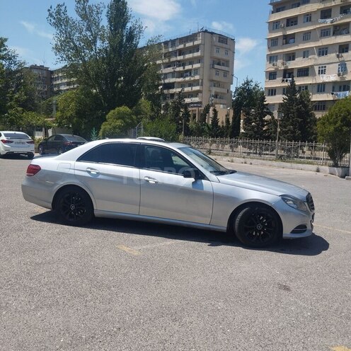 Mercedes E 220 d 2013, 260,000 km - 2.2 л - Bakı