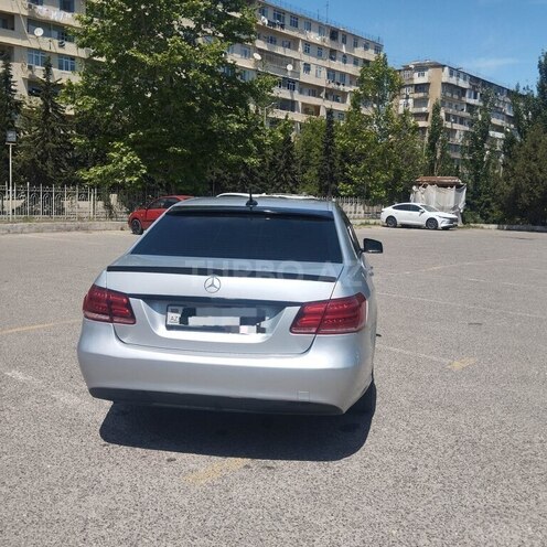 Mercedes E 220 d 2013, 260,000 km - 2.2 л - Bakı