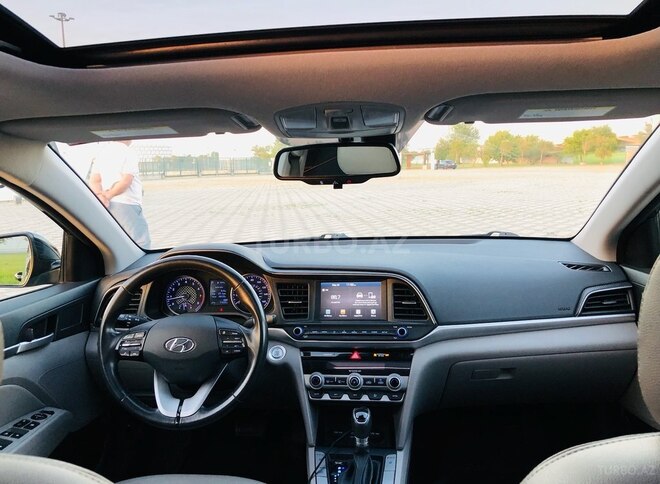 Hyundai Elantra 2019, 71,000 km - 2.0 л - Bakı