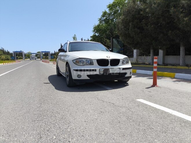 BMW 118 2006, 181,000 km - 2.0 l - Bakı