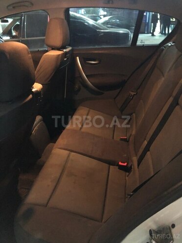 BMW 118 2006, 181,000 km - 2.0 l - Bakı