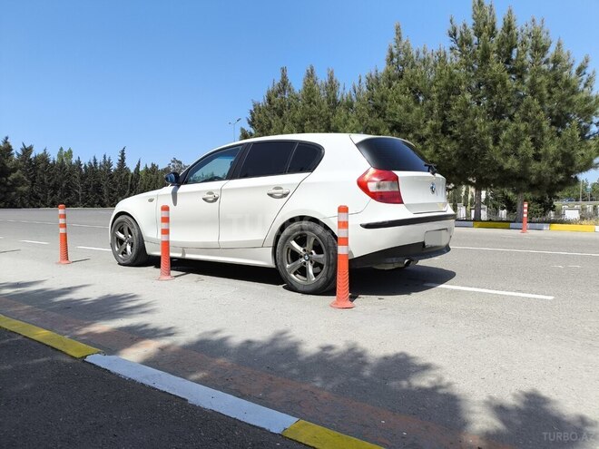 BMW 118 2006, 181,000 km - 2.0 l - Bakı