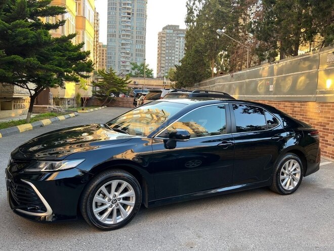 Toyota Camry 2021, 100,840 km - 2.5 l - Bakı