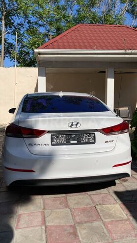Hyundai Avante 2015, 190,000 km - 1.6 л - Bakı