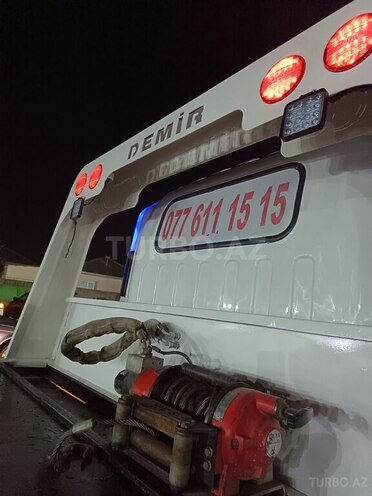 Isuzu  2013, 500,000 km - 5.2 l - Bakı