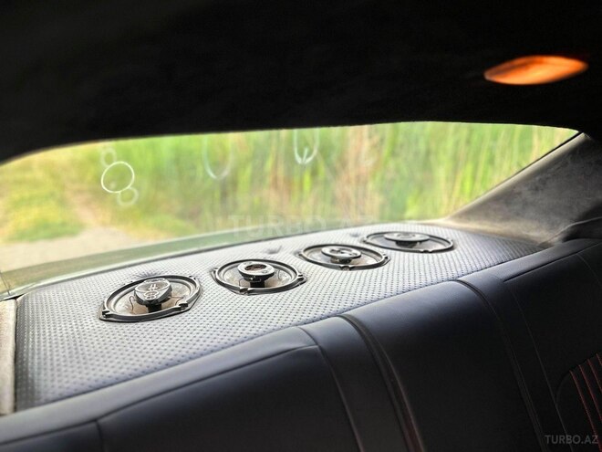 Mercedes C 180 2000, 399,999 km - 1.8 л - Yevlax
