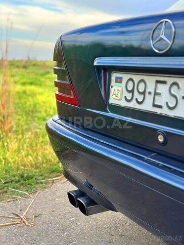Mercedes C 180 2000, 399,999 km - 1.8 л - Yevlax