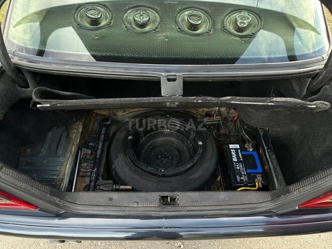 Mercedes C 180 2000, 399,999 km - 1.8 л - Yevlax