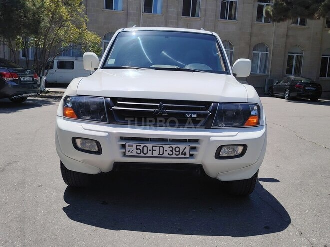 Mitsubishi Pajero 2002, 218,000 km - 3.0 l - Sumqayıt