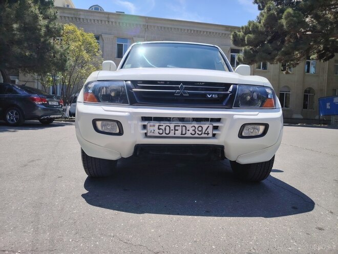Mitsubishi Pajero 2002, 218,000 km - 3.0 l - Sumqayıt