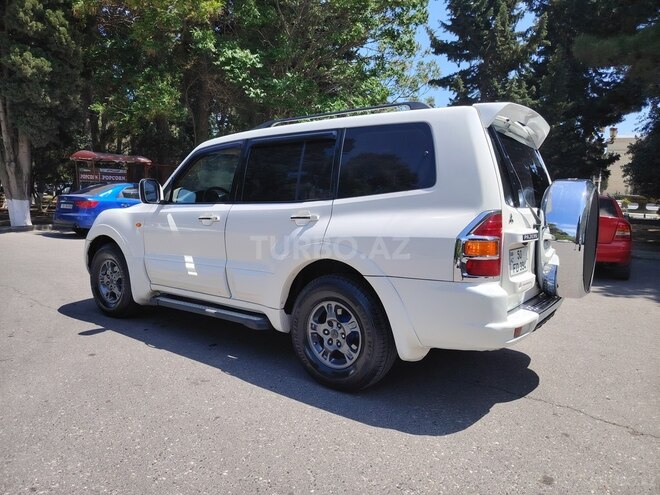 Mitsubishi Pajero 2002, 218,000 km - 3.0 l - Sumqayıt