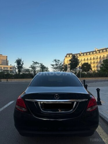 Mercedes C 220 d 2015, 275,000 km - 2.2 l - Bakı
