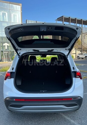 Hyundai Santa Fe-5