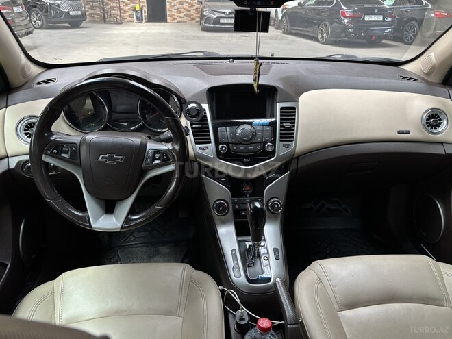 Chevrolet Cruze 2015, 250,000 km - 1.4 l - Gəncə