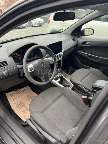 Opel Astra 2009, 190,000 km - 1.6 l - Bakı