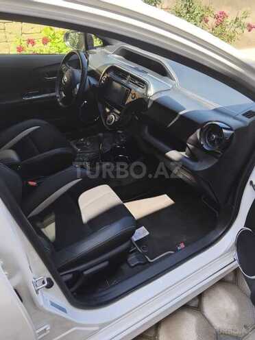 Toyota Aqua 2019, 23,500 km - 1.5 l - Bakı