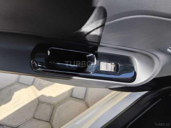 Toyota Aqua 2019, 23,500 km - 1.5 l - Bakı