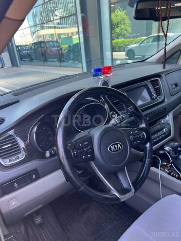 Kia Carnival 2019, 136,900 km - 2.2 l - Bakı