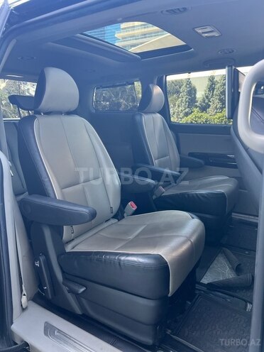 Kia Carnival 2019, 136,900 km - 2.2 l - Bakı
