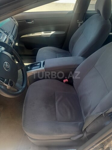 Toyota Prius-5