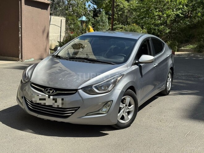 Hyundai Elantra 2015, 320,000 km - 1.8 л - Bakı