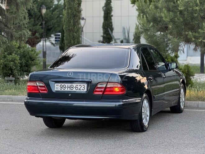 Mercedes E 240 1999, 346,000 km - 2.4 л - Sabirabad