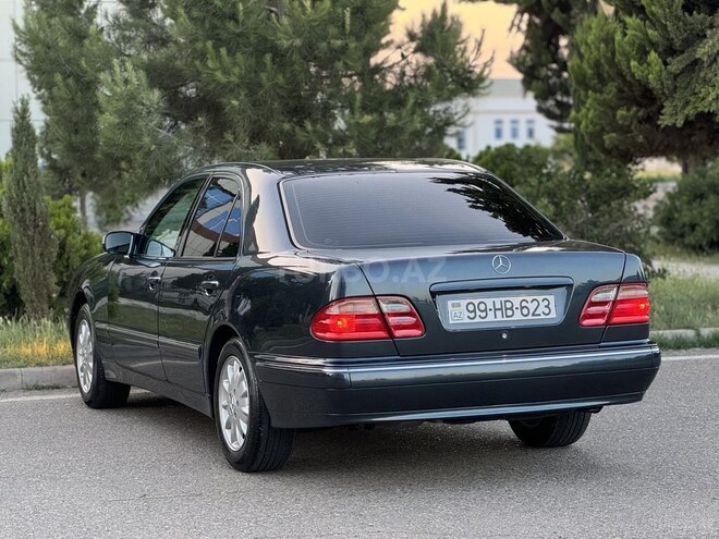 Mercedes E 240 1999, 346,000 km - 2.4 л - Sabirabad