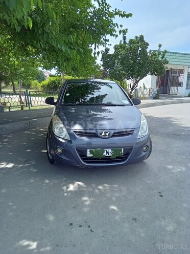Hyundai i20 2010, 322,158 km - 1.4 l - Mingəçevir