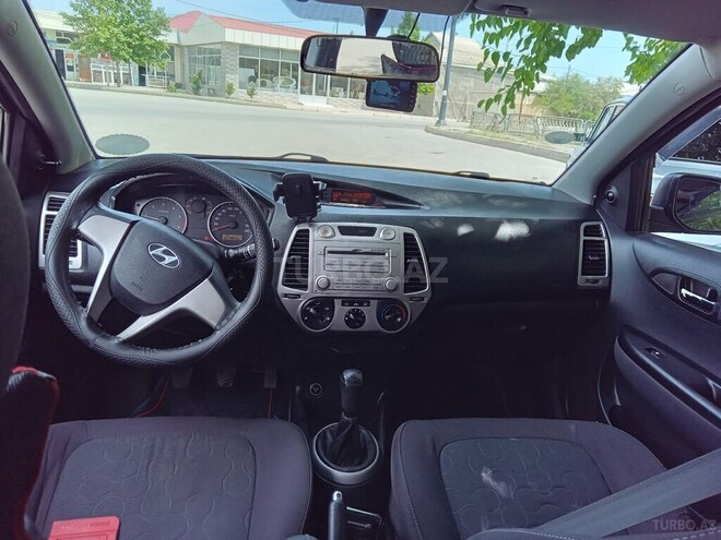 Hyundai i20 2010, 322,158 km - 1.4 l - Mingəçevir