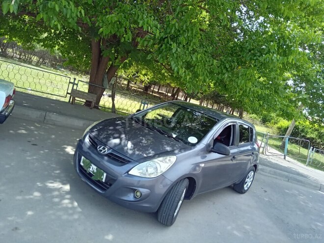 Hyundai i20 2010, 322,158 km - 1.4 l - Mingəçevir