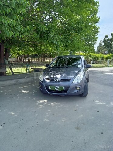Hyundai i20 2010, 322,158 km - 1.4 l - Mingəçevir