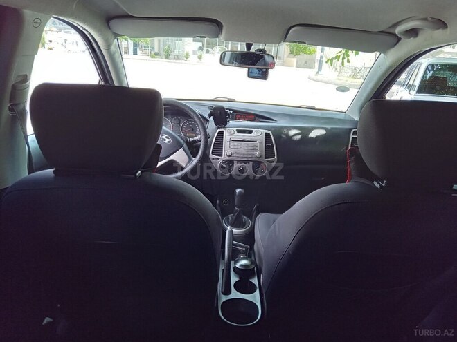 Hyundai i20 2010, 322,158 km - 1.4 l - Mingəçevir