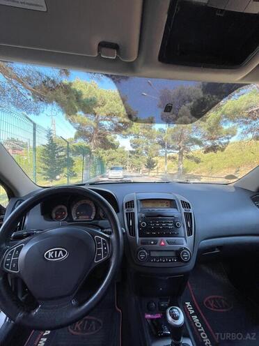Kia  2008, 383,000 km - 1.6 l - Bakı