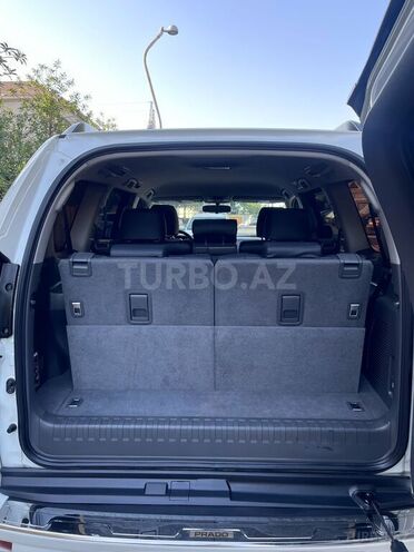 Toyota Land Cruiser Prado 2010, 195,000 km - 2.7 л - Bakı