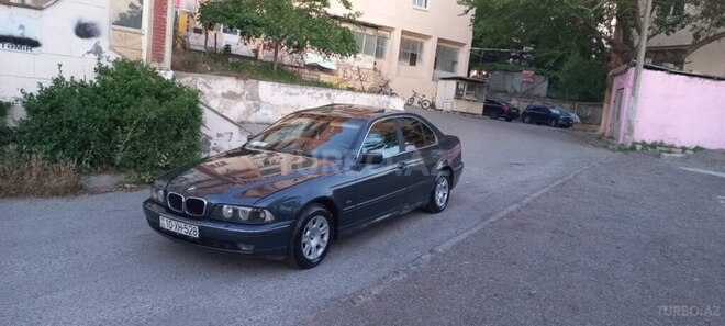 BMW 528 1998, 285,000 km - 2.8 л - Bakı