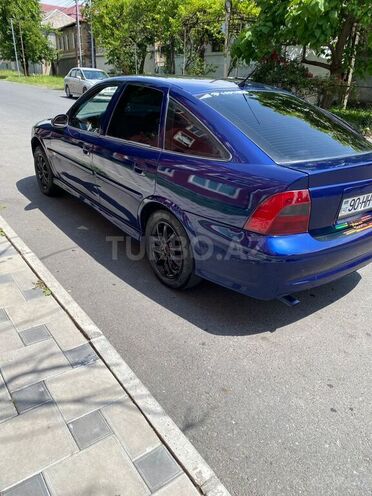 Opel Vectra 1999, 345,971 km - 1.6 l - Zaqatala