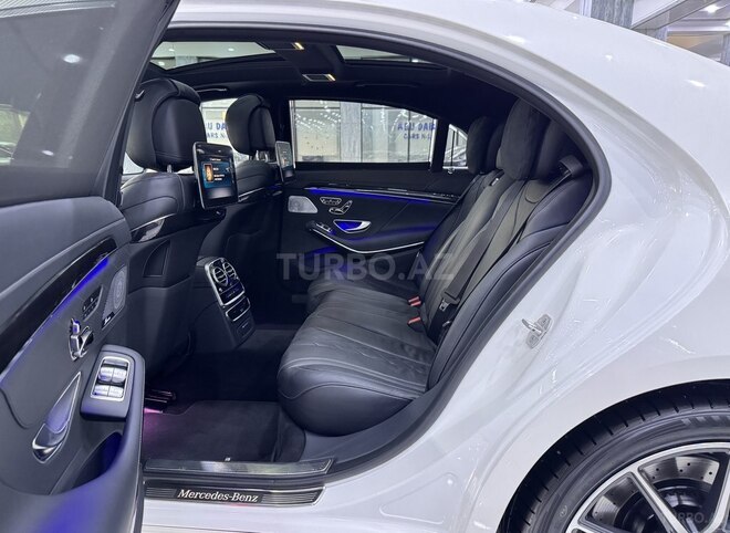 Mercedes S 560 4MATIC 2017, 191,400 km - 4.0 l - Bakı