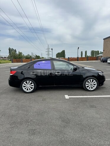 Kia Cerato 2011, 270,000 km - 1.6 л - Quba