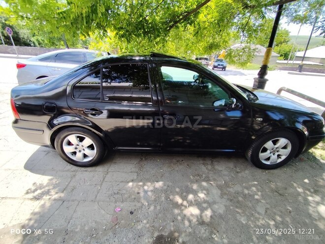 Volkswagen Jetta 2003, 180,000 km - 1.8 l - Şamaxı