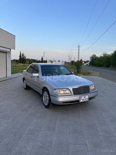 Mercedes C 220 1995, 232,360 km - 2.2 л - Masallı