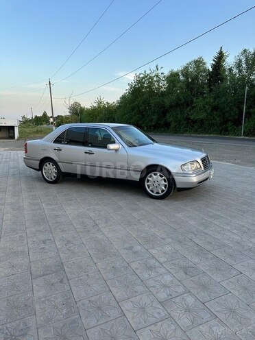 Mercedes C 220 1995, 232,360 km - 2.2 л - Masallı