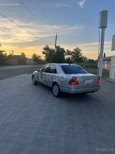 Mercedes C 220 1995, 232,360 km - 2.2 л - Masallı