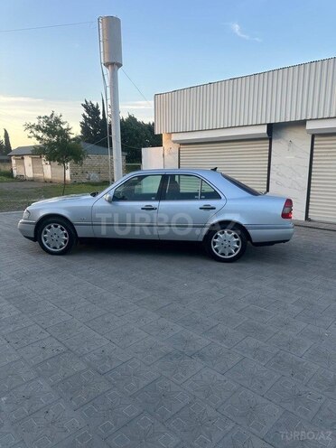 Mercedes C 220 1995, 232,360 km - 2.2 л - Masallı