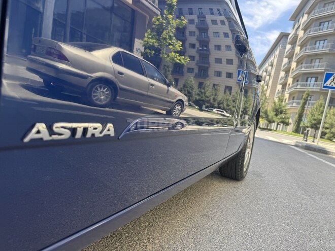 Opel Astra 2009, 248,532 km - 1.3 l - Bakı
