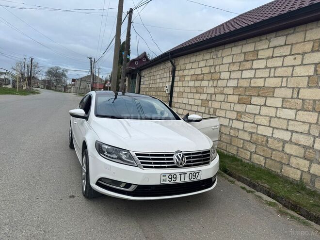Volkswagen Passat CC 2013, 238,000 km - 2.0 l - Quba