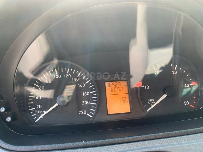 Mercedes Vito 115 2010, 365,000 km - 2.2 л - Bakı