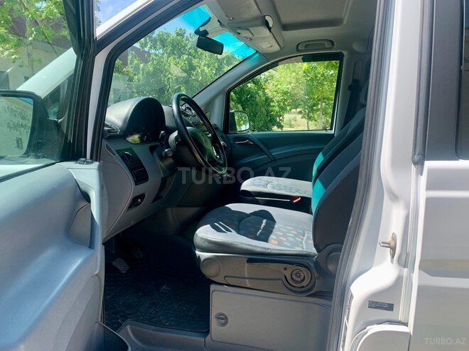 Mercedes Vito 115 2010, 365,000 km - 2.2 л - Bakı