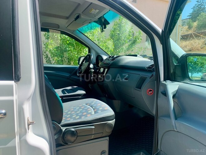 Mercedes Vito 115 2010, 365,000 km - 2.2 л - Bakı